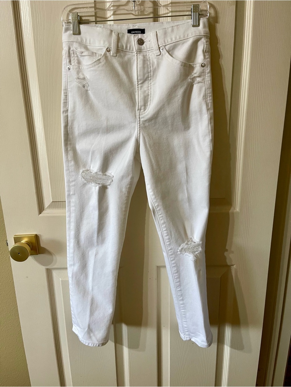 Express White Distressed Skinny Jeans